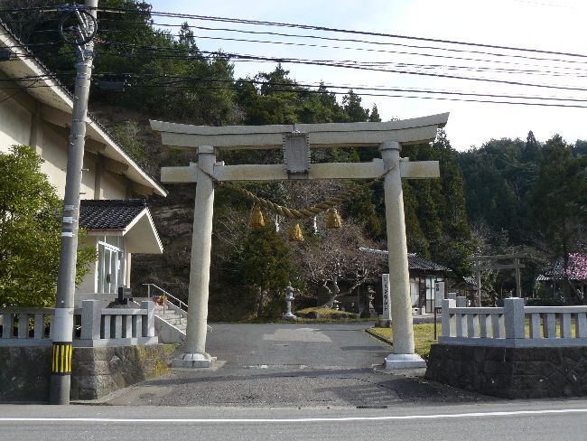 ���J���_��