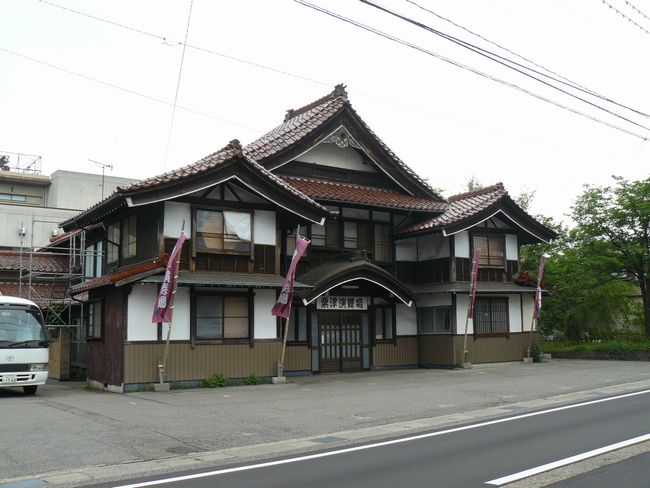 ���É�����