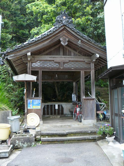 ���s����