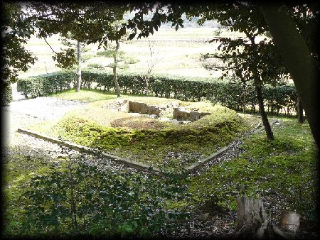 �Ċ_�Ƃ���ˌÕ�