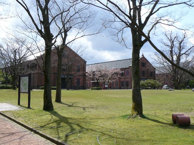 �����򗤌R���핺�x�������