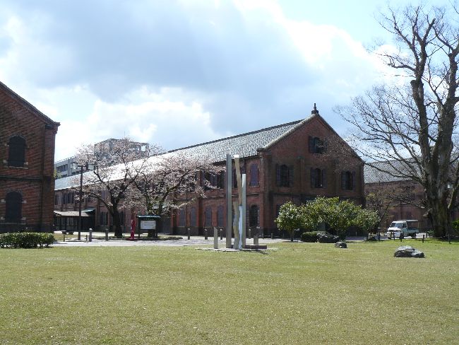 �����򗤌R���핺�x�������