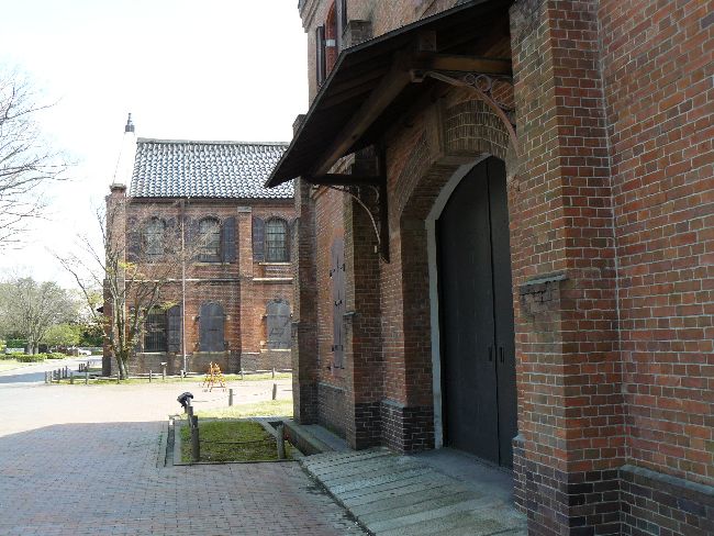 �����򗤌R���핺�x�������