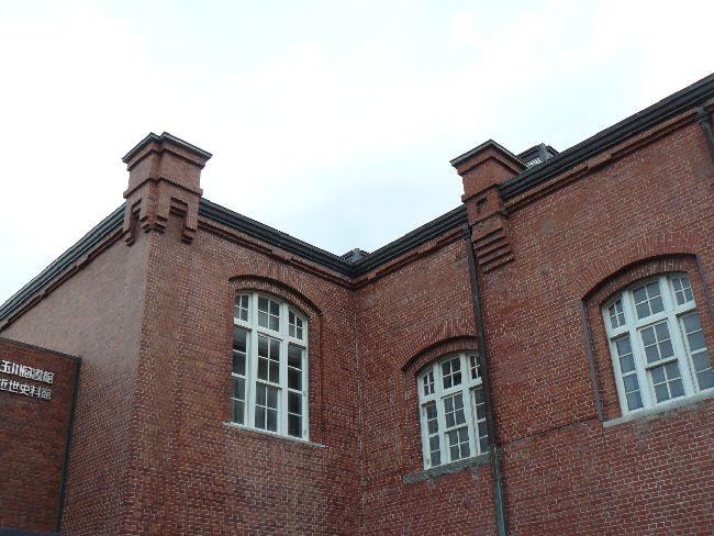 �s���}����