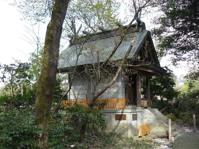 �K�C�R�O�Ёi�L���_�ЁE�K�C�R�V���{�E�����_�Ёj