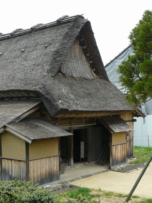 �����ƏZ��