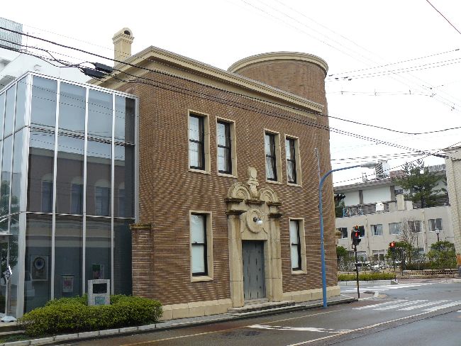 旧石川商銀信用組合小松支店