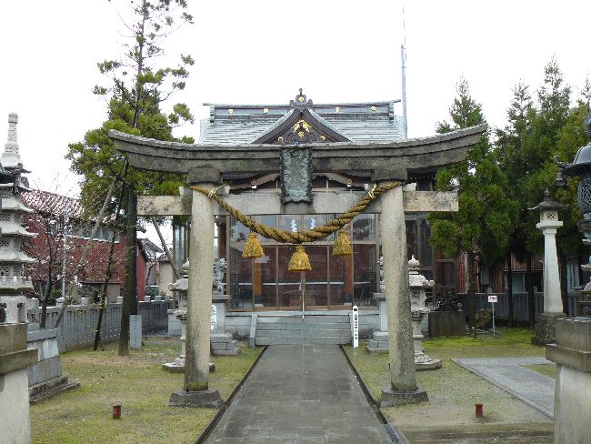 ���R�_��