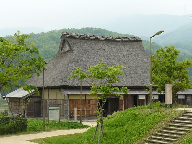 ����{�ƏZ��