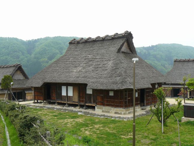 �����ƏZ��