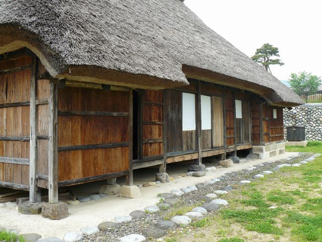 �����ƏZ��