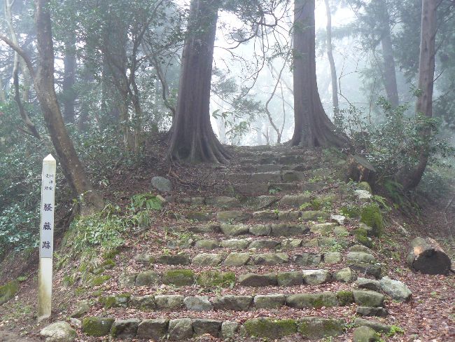 �ɐ{�����Ð_��