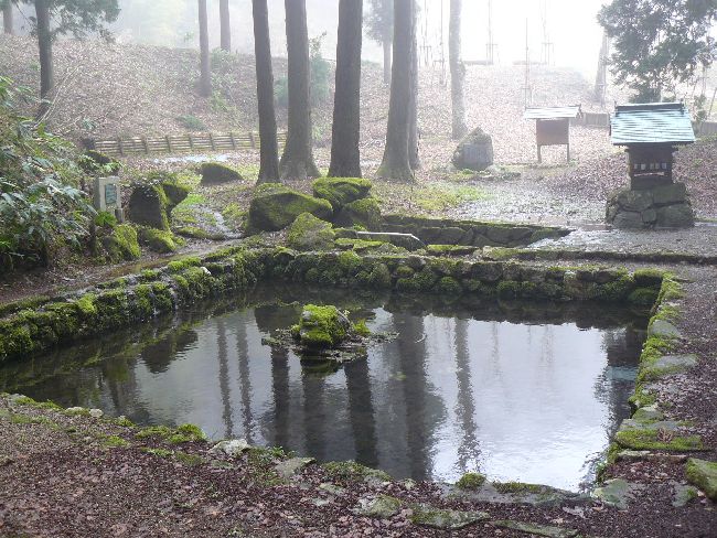 �ɐ{�����Ð_��