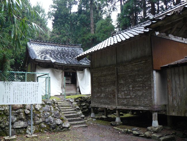 ���R�_��