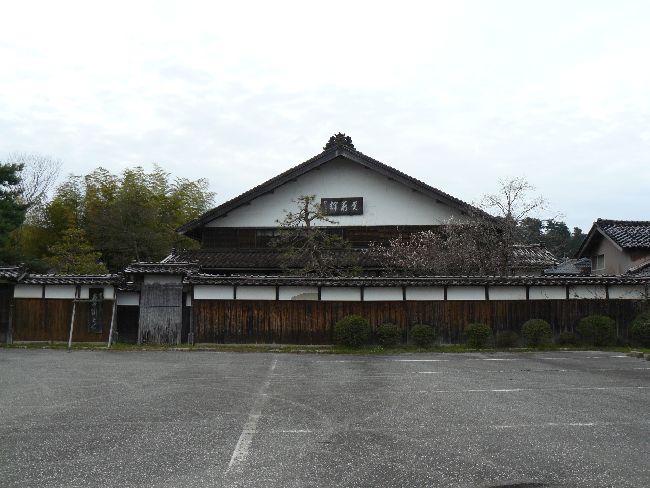 �\�o�L�O��