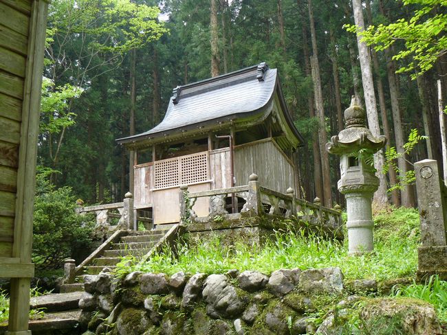 �R������E�������R�_��