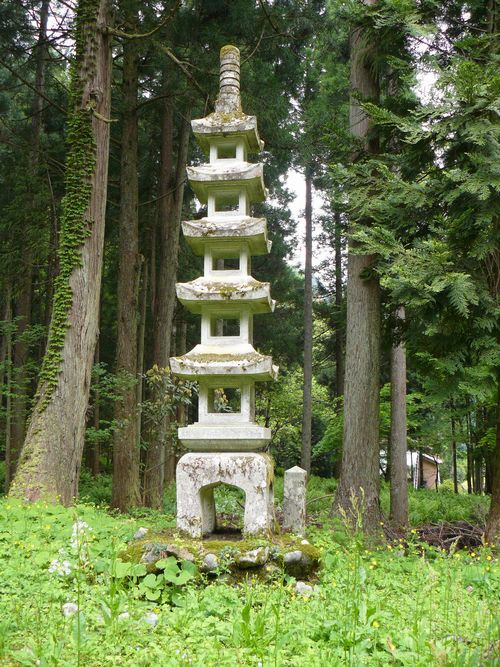 �R������E�������R�_��