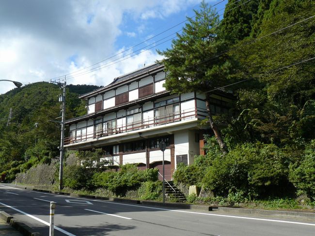 �R������E�㉤��