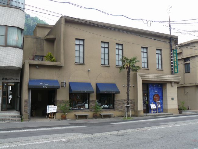 �R������E�R�����R��