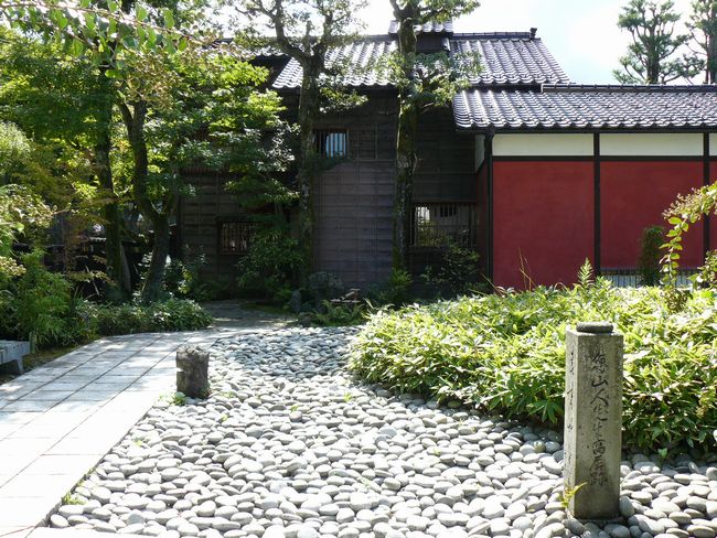 �R�㉷��E�D�R�l������